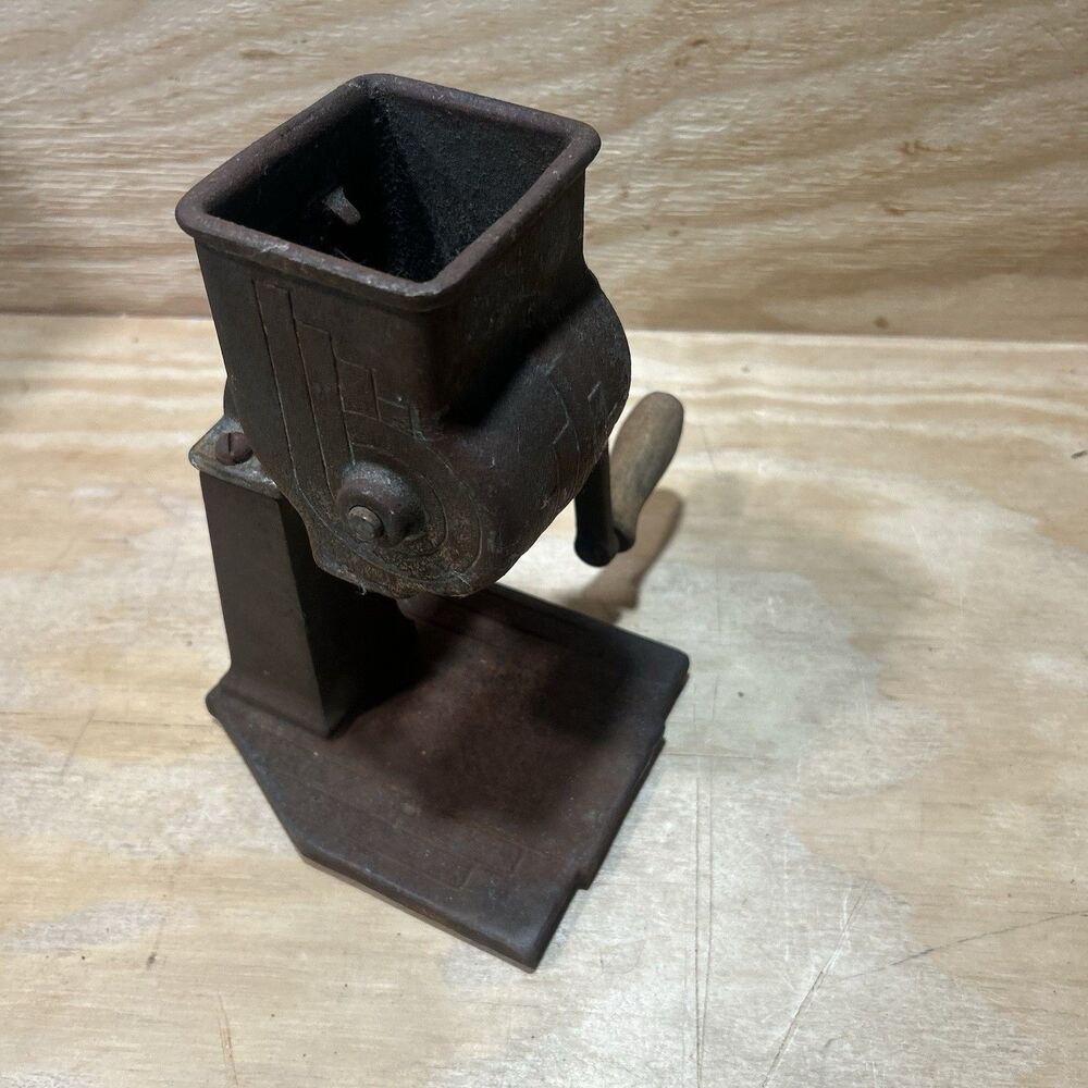 Antique Cast Iron Husky Ice Crusher Art Deco Tabletop Hand Crank Mendota IL VTG
